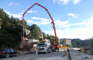 貴陽機場附近，底板澆筑，C30，117方